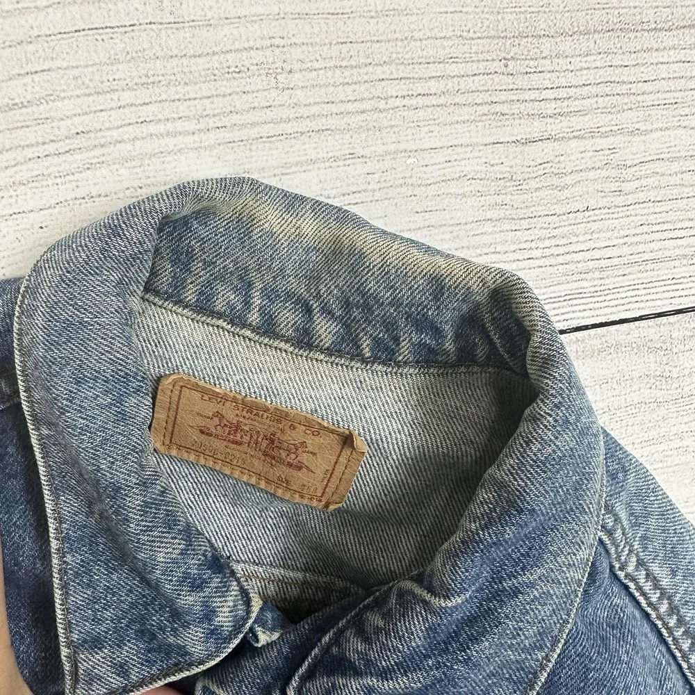Vintage Levis‎ Jacket Mens 40R Denim 80s Made in USA 70506-0214 Lucky 777 Button
